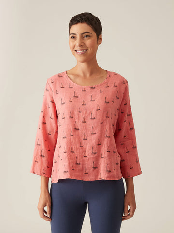 Split Back Sailboat Top