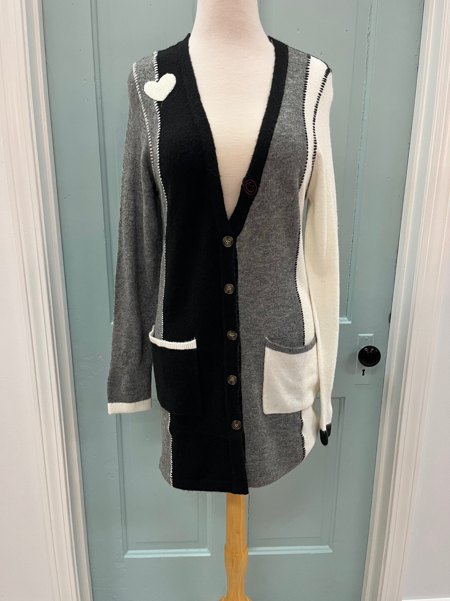 Black & Grey Heart Cardi