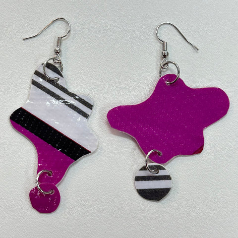 Blobby Earrings Magenta/White